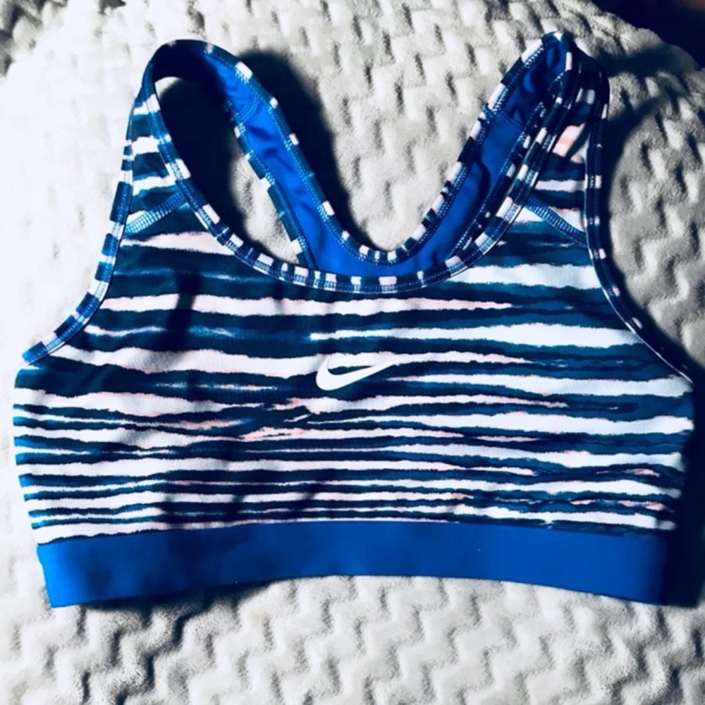 Nike Sports Bra Size M